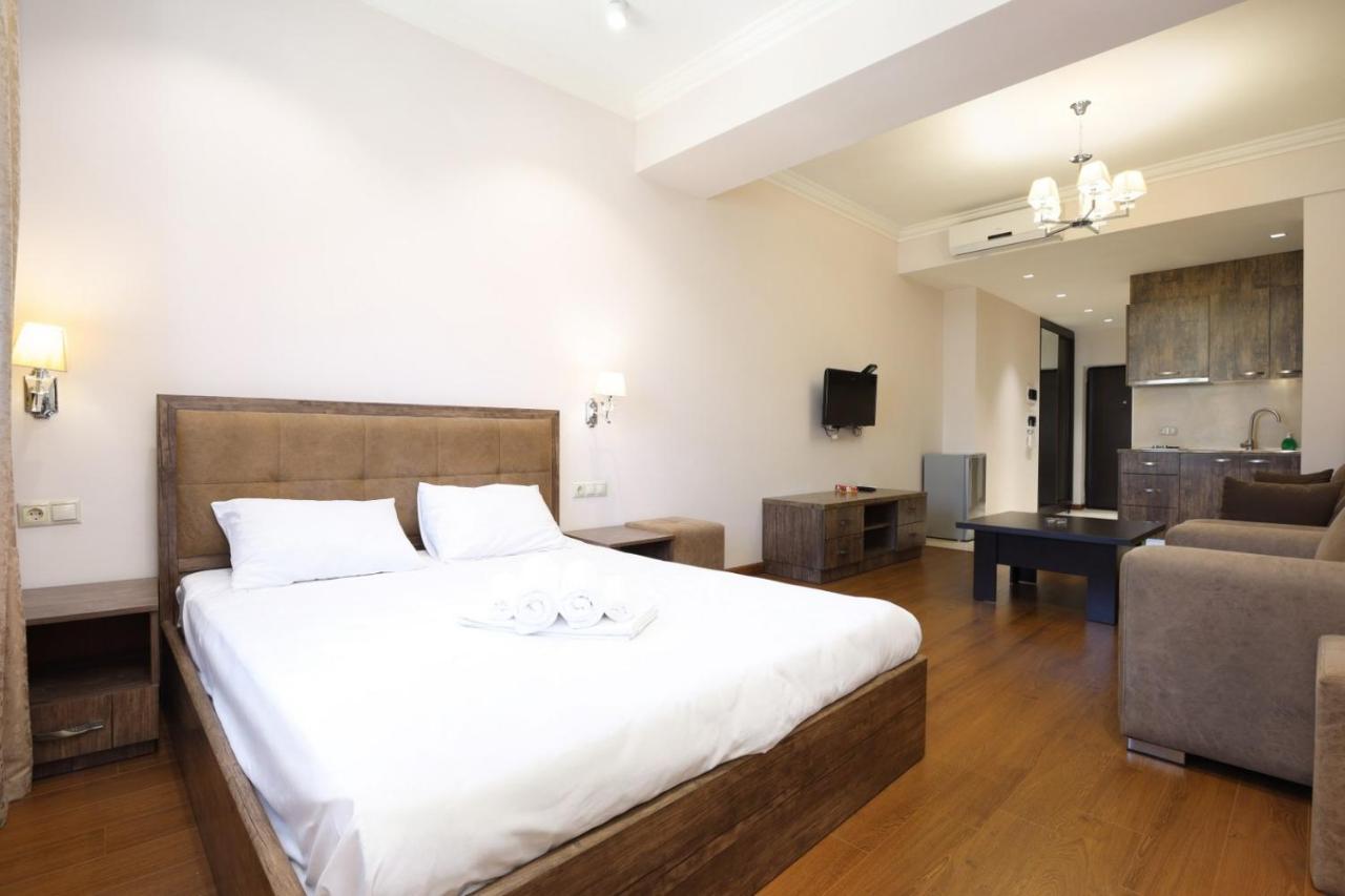 Stay Inn-Apartments On Buzand 17 Erivan Dış mekan fotoğraf