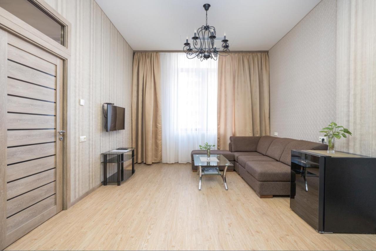 Stay Inn-Apartments On Buzand 17 Erivan Dış mekan fotoğraf