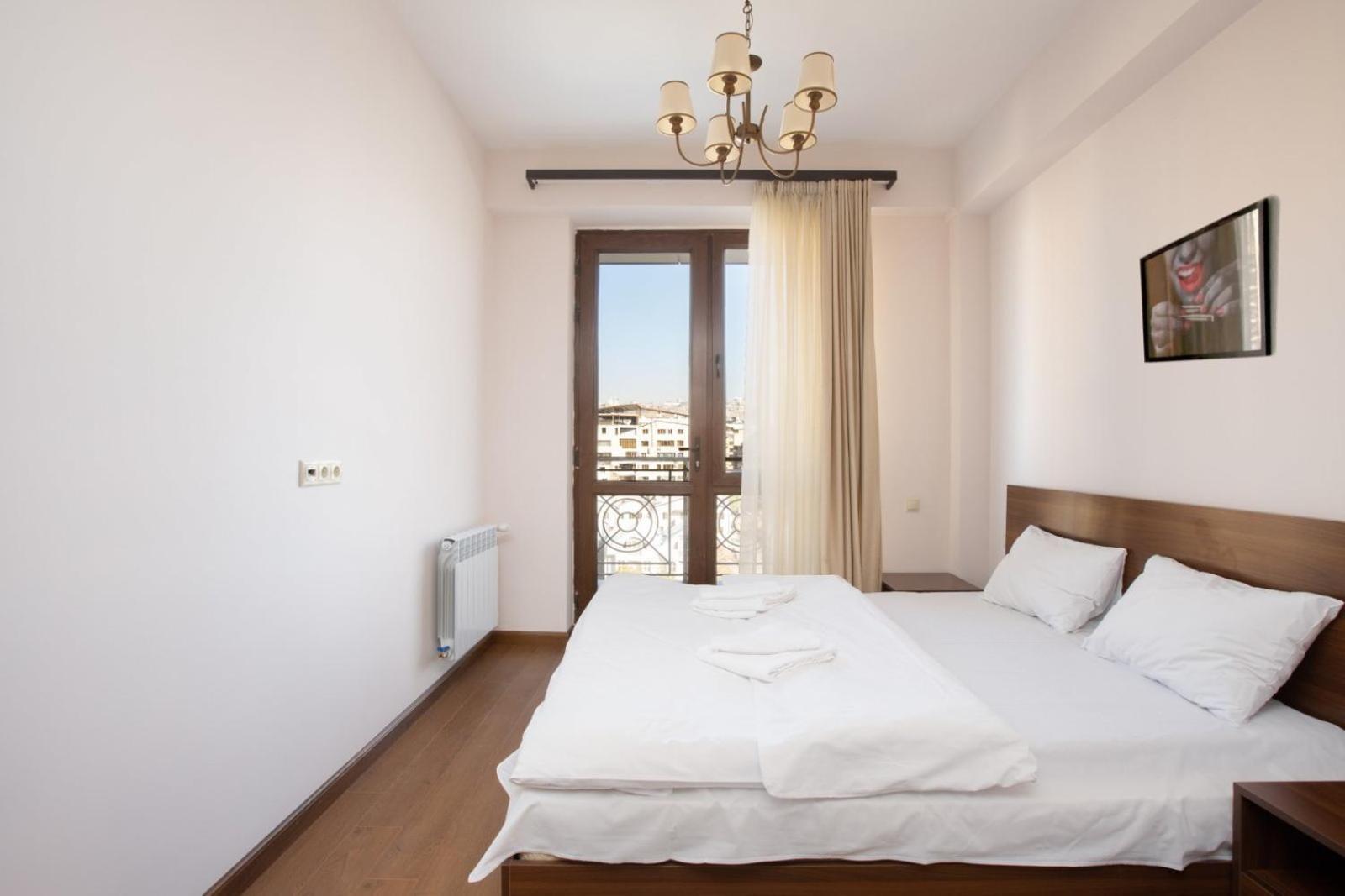 Stay Inn-Apartments On Buzand 17 Erivan Dış mekan fotoğraf